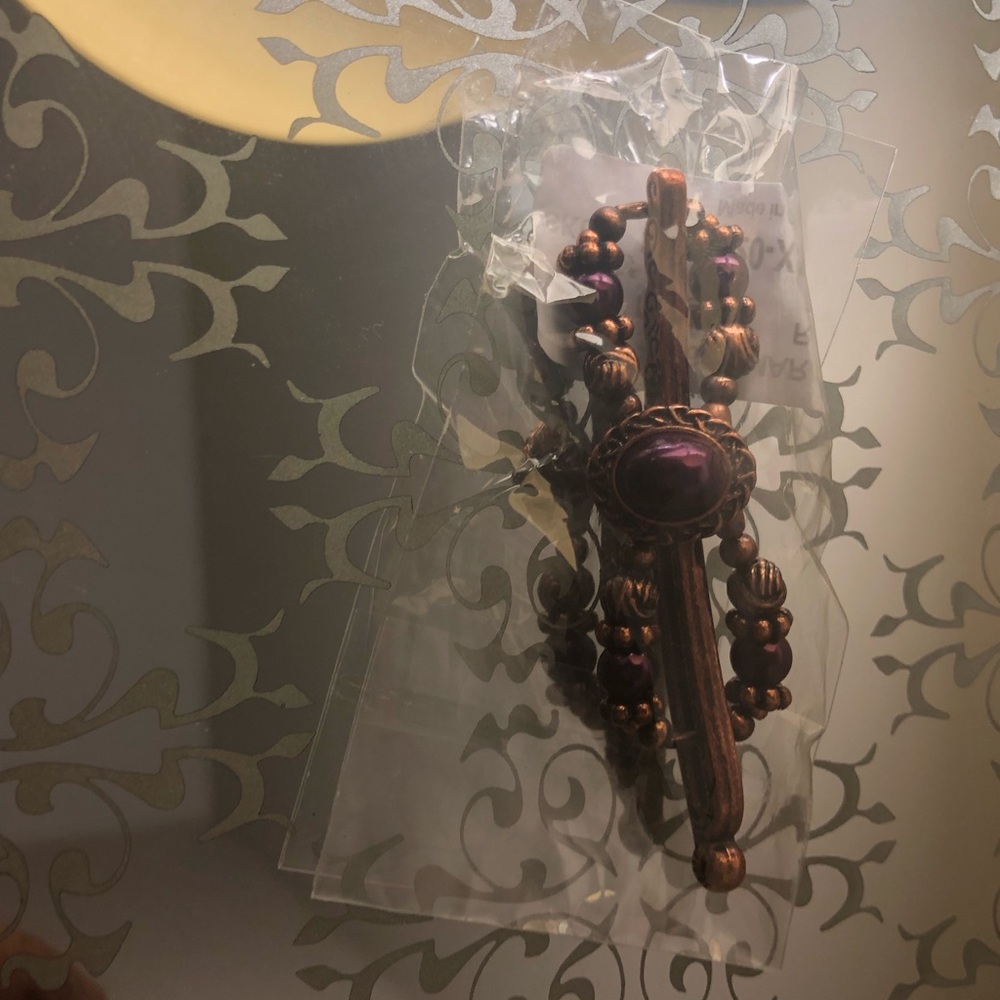 Lilla Rose hair accessory